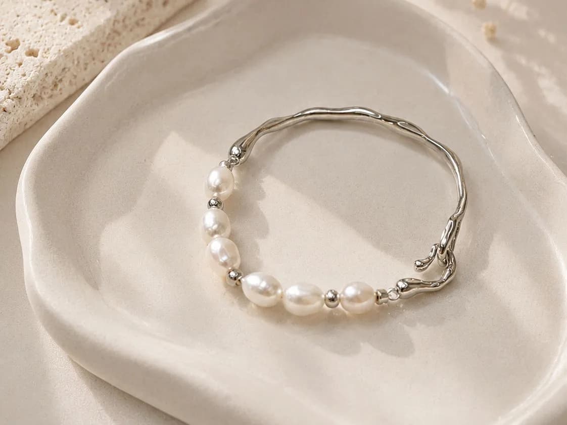 Bangle Pearl bracelet with Matching Ring in White Gold colour